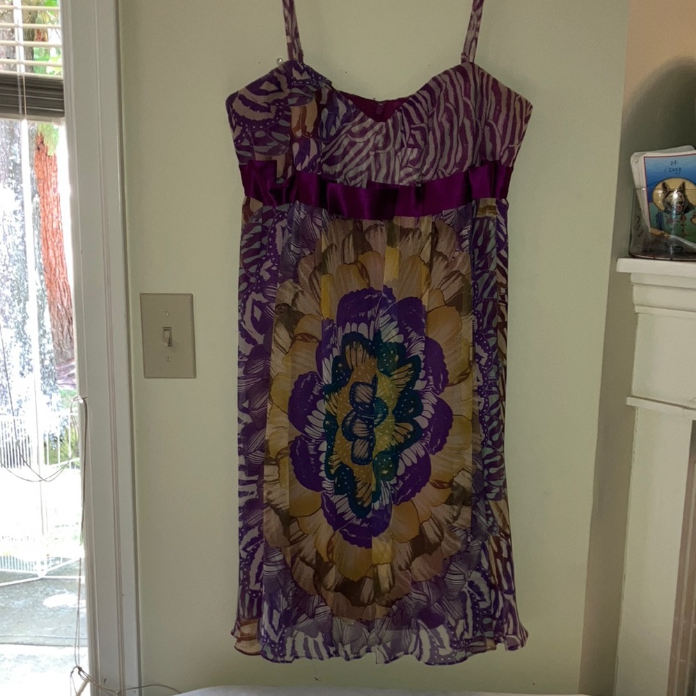 STUNNING STRAPLESS MARIANO DRESS